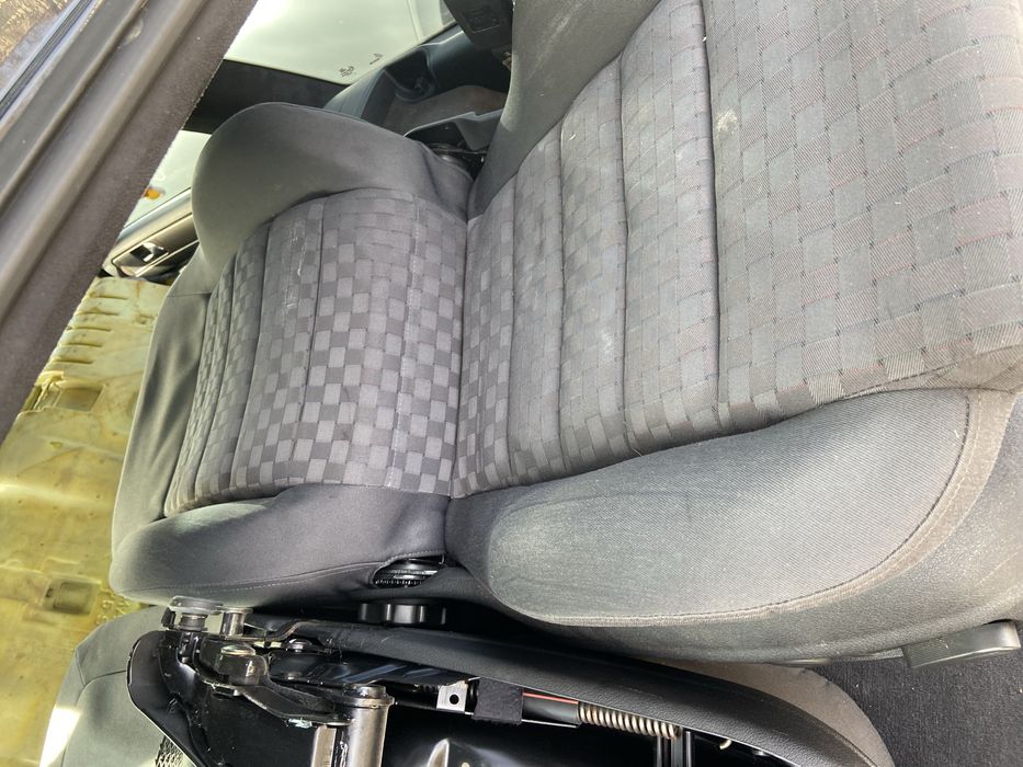 Рекаро седалки за Ауди а6 ц5