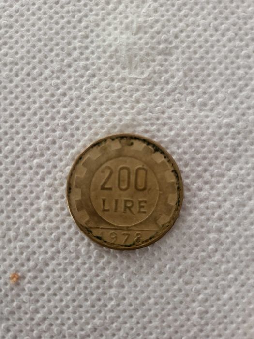 Monedă Republica Italiana 200 lire