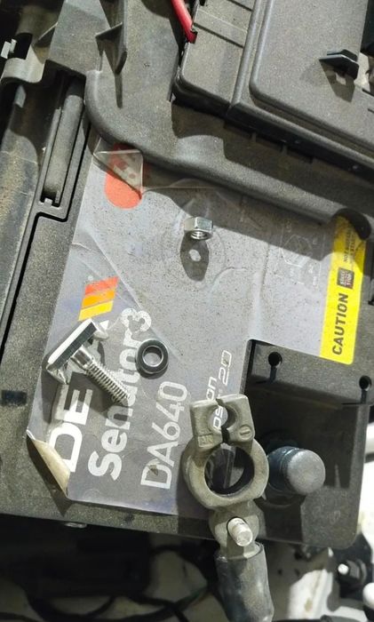 Крепление клемы , зажим