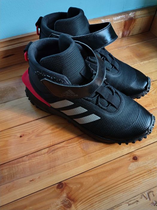 Маратонки за момче