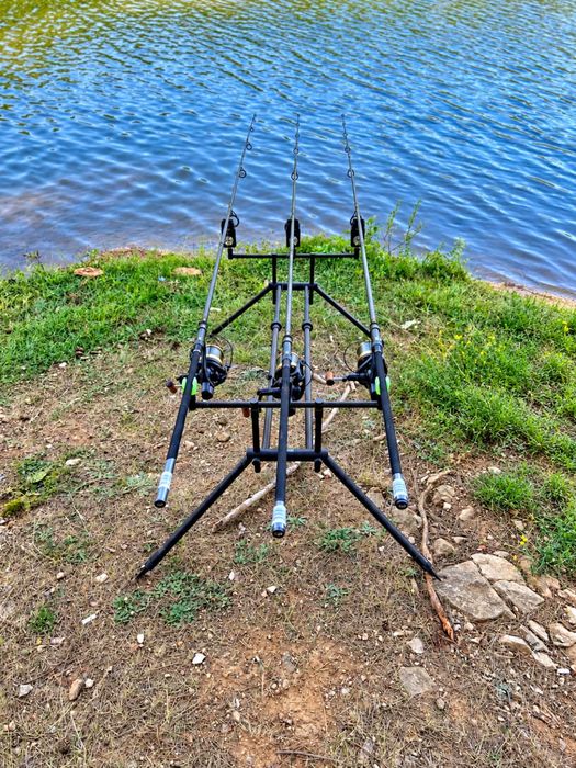 Шаранджийски сет Daiwa – 3x Black Widow + 3x Emblem 45
