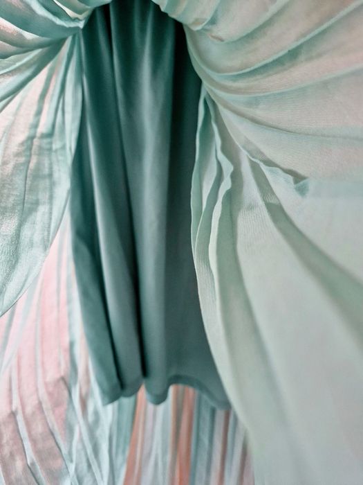 Дамска рокля плисе