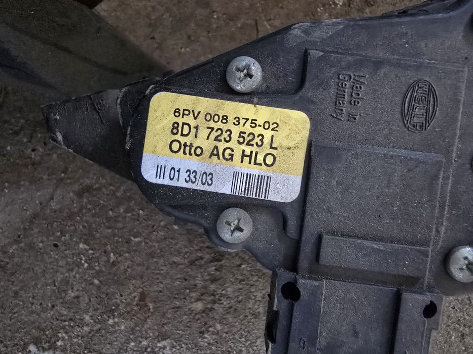 Педаль газа Ауди