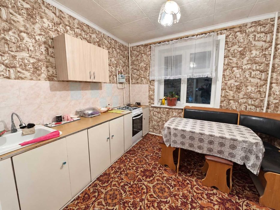 Продам 3 ком квартиру 19 мкр.