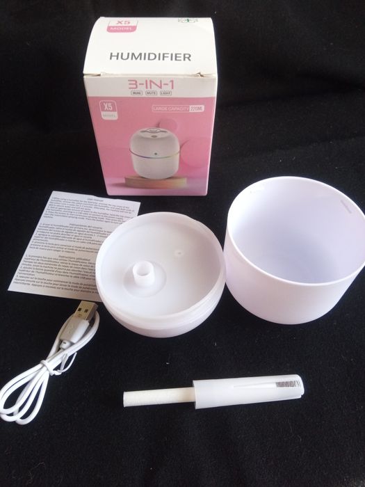 Светещ овлажнител