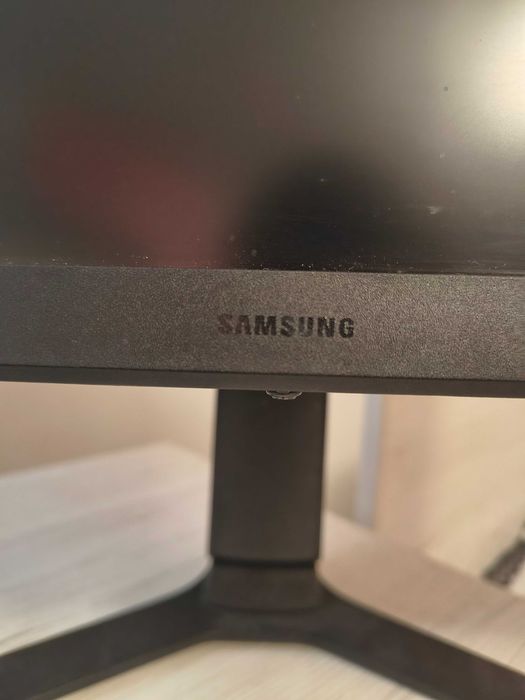Monitor Samsung Odyssey G3 24" 165Hz + DisplayPort cable