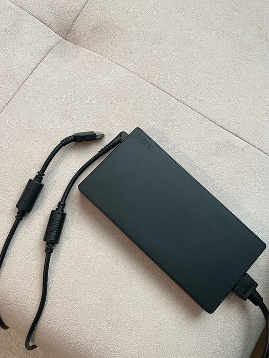 Лаптоп Lenovo Legion 5pro 16IRX8 Intel 17-13700HX RTX4070