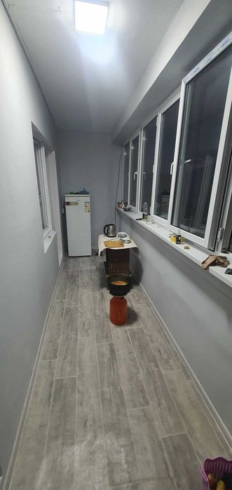 Фарғона ш А.Навоий кўчаси (Каском) 4 этажлик домни 3 этажида жойлашган