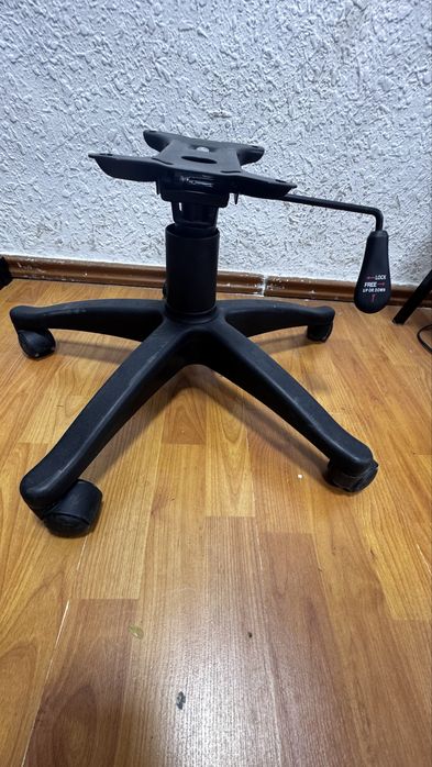 Ножка от офисного кресла