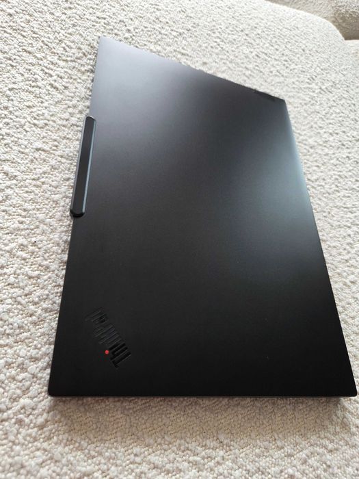 Lenovo ThinkPad P1 Gen 7 16”2,5K RTXA2000 Ultra 7 165H 16RAM 512GB SSD