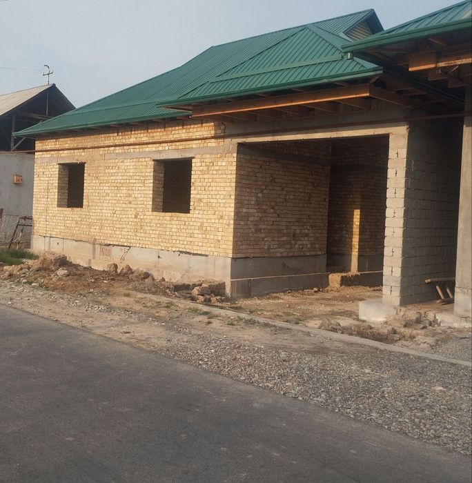 УЙ СОТИЛАДИ! (вариантга хам шу нархда)