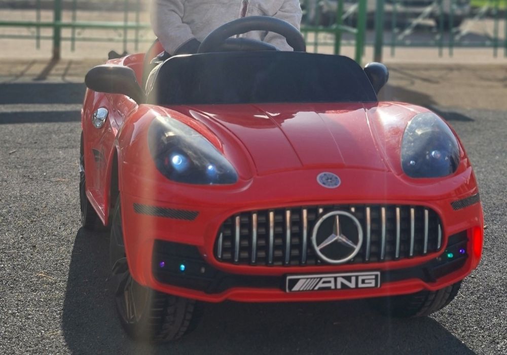 Детский электромобиль