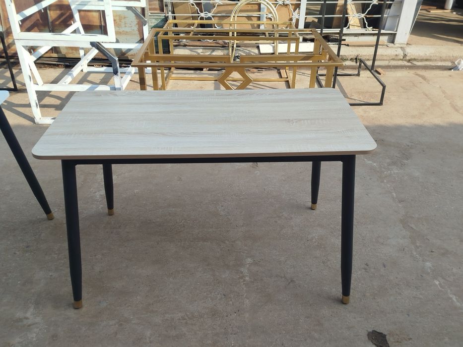 Loft mebel kuhiniy stol