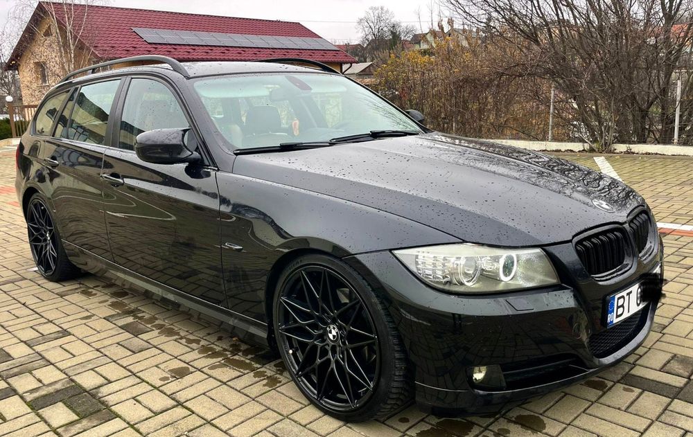 Dezmembrez bmw e91 2.0i