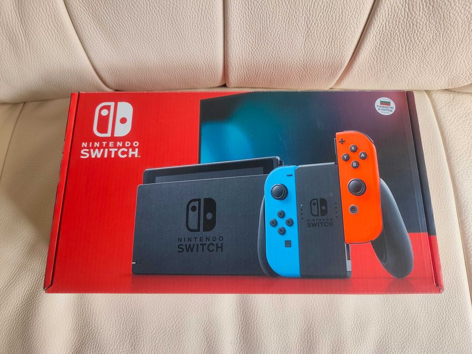 Nintendo Switch комплект + 1TB microSD + FIFA 21 – Отлично състояние