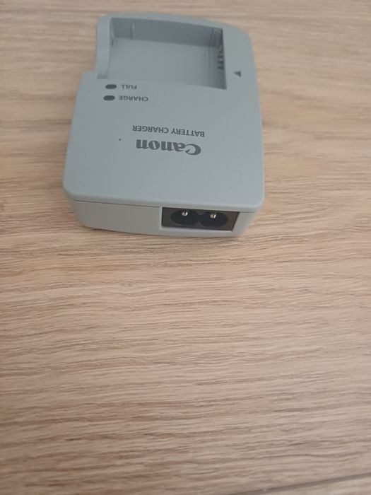 Canon PowerShot SX610 HS – Zoom optic 18x, Wi-Fi, Full HD – Stare Excelentă