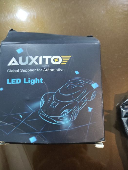 Светодиодная лампа HB3 в автомобиль.