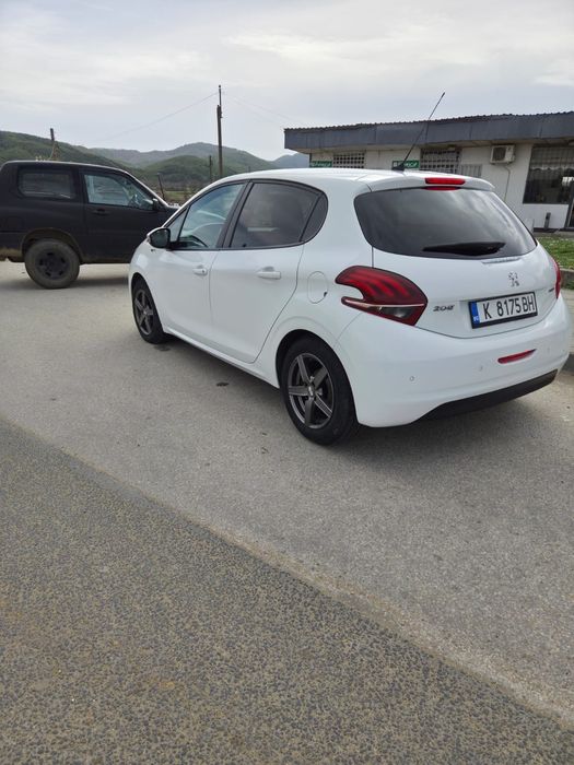 Peugeot 208 2017