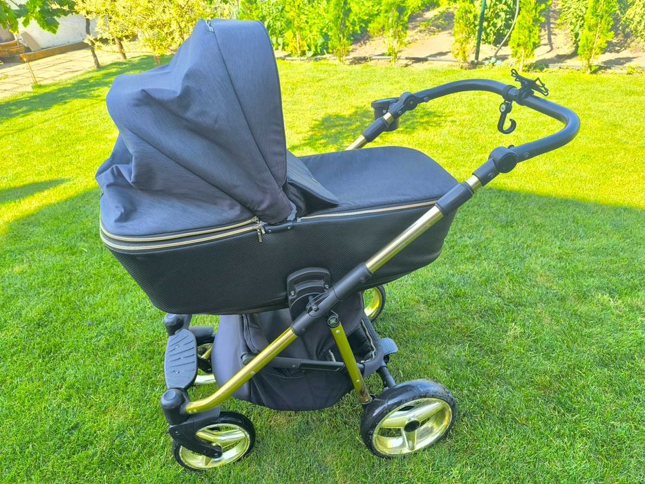 Бебешка количка Адамекс Adamex Regio Special edition 3 in 1