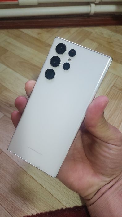 Samsung s22 Ultra tiniq varyanti