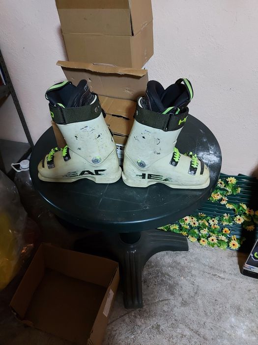 Състезателни ски обувки