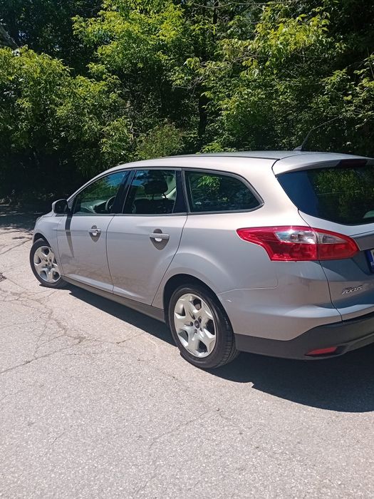 Ford Focus 2013 година
