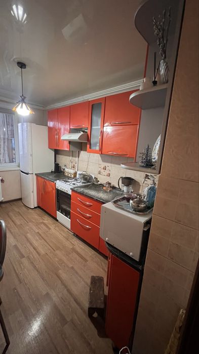 Продам, кухня б/у 50000