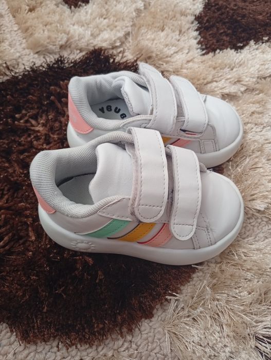 Adidași Adidas mărimea 21