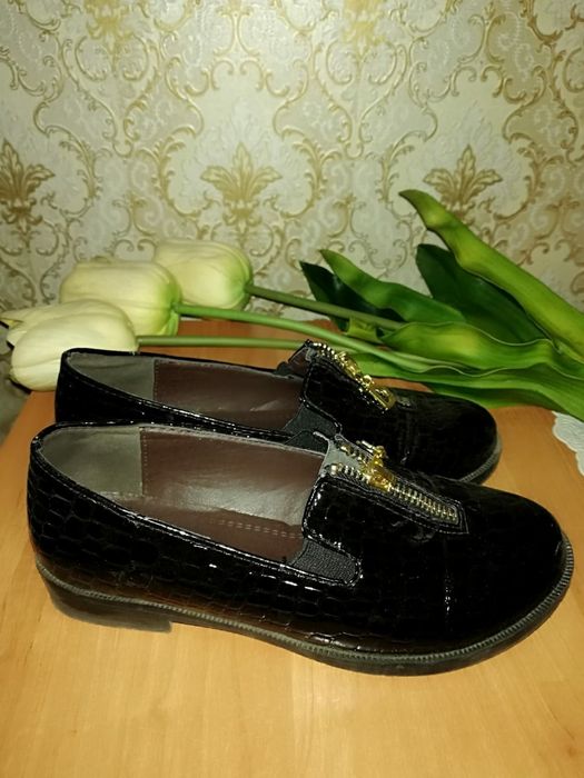 Продам ботиночки