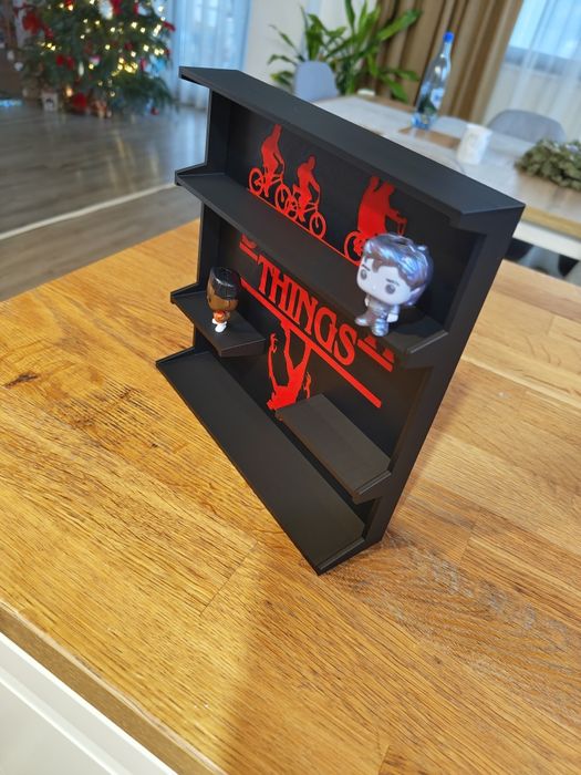 Display figurine kinder stranger things