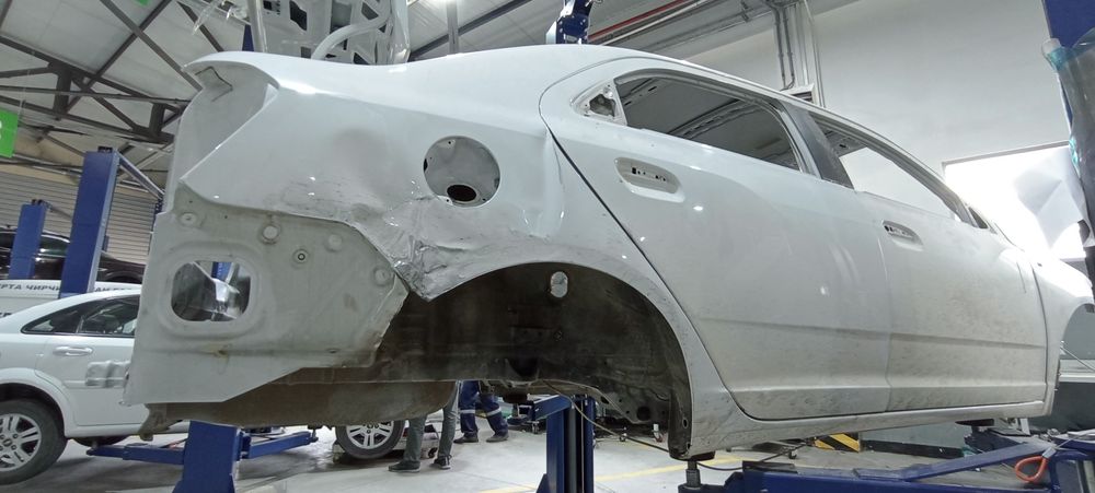 Cobalt kuziv sotiladi srochni 2016 4 ta eshik tom bagaj butun