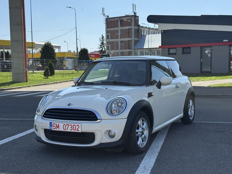 Mini Cooper One 2011. 1.6diesel. Schimb!