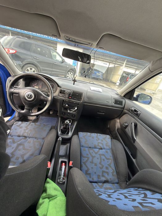 Volskwagen golf 4 до края на декември