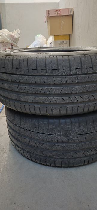 Продам комплект летних шин Pirelli