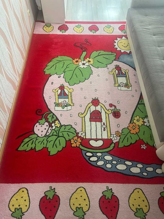 Продам ковёр 2×3м, б/у, в отличном состоянии