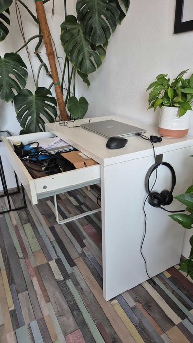 Birou pentru laptop