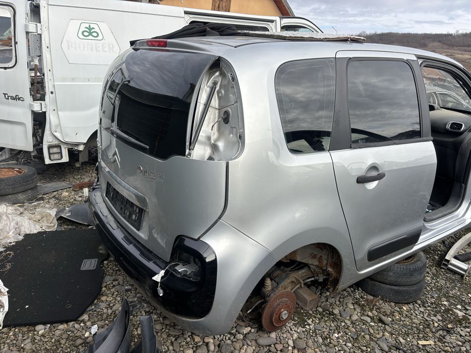 Bara spate haion Citroen C3 Picasso 1.4 vti