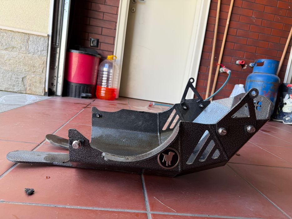 Black Dog Cycle Works Skid Plate за КТМ 1190 Adventure (Тава)