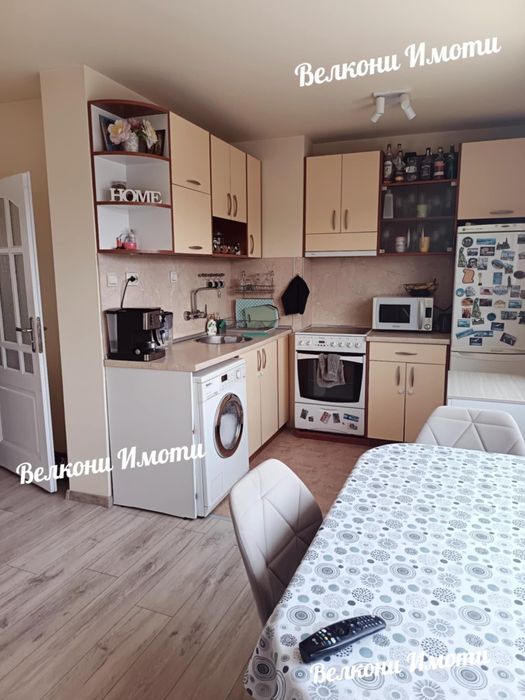 Продава се Двустаен апартамент в Пловдив, Каменица 2 - 74 кв.м за 2028 €/кв.м - Снимка #6