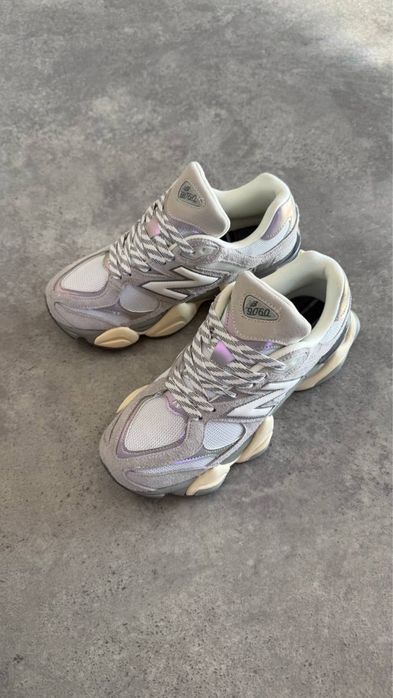 New Balance 9060 “Light Grey White”
