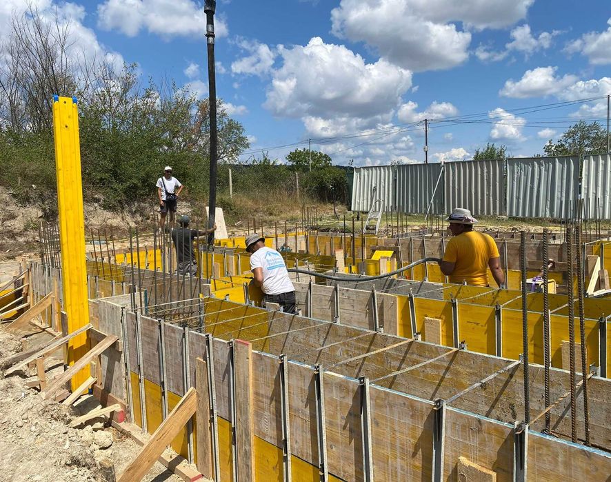 Фирма Недялков Инвест груб строеж, Огради, външни, и вътрешни ремонти