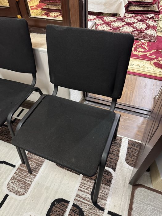 Stul 3 ta srochno sotiladi arzon