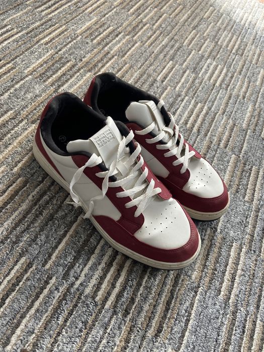 Продам крассовки хорошие