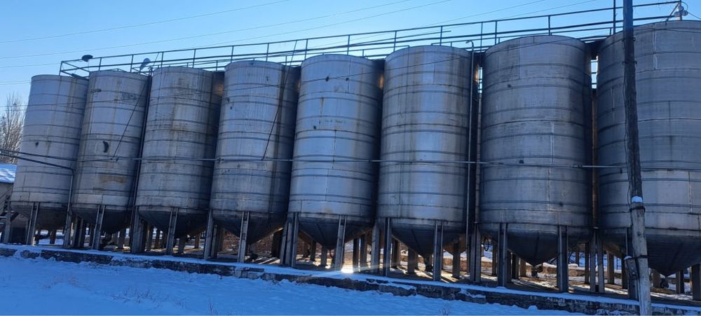 Бочки нержавеющие 40 кубов