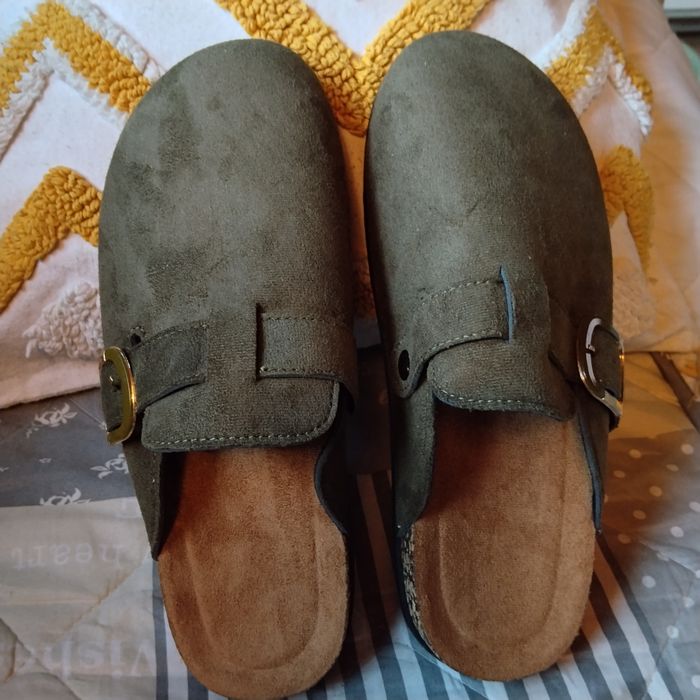 Saboți piele întoarsă Nr 39