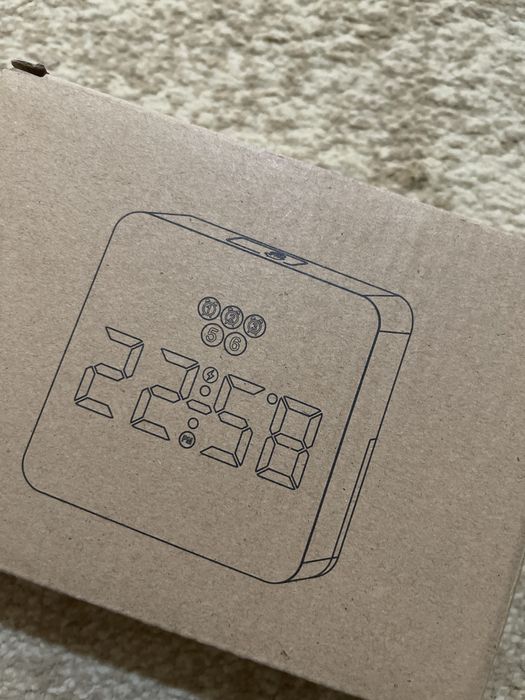 Часы настольные led