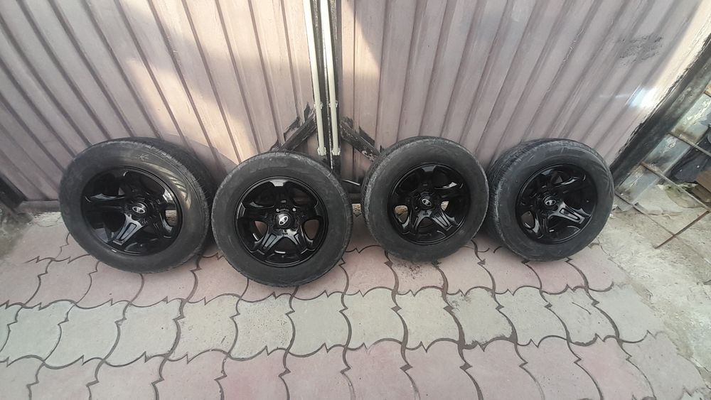 Диски R13 с резиной.