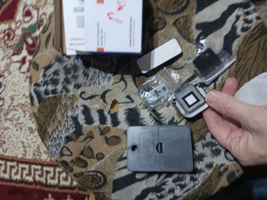 Смарт замок для шкаф отпечаток