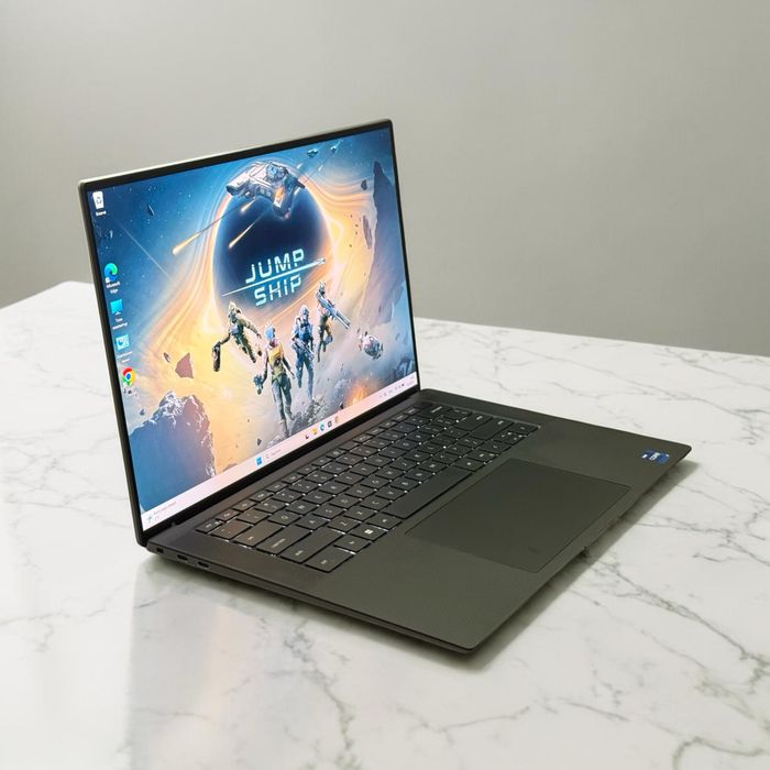 Лаптоп 15.6’UHD+4K Touch i7-12800H RTX A1000 Dell Precision 5570 32GB Ram 512GB SSD
