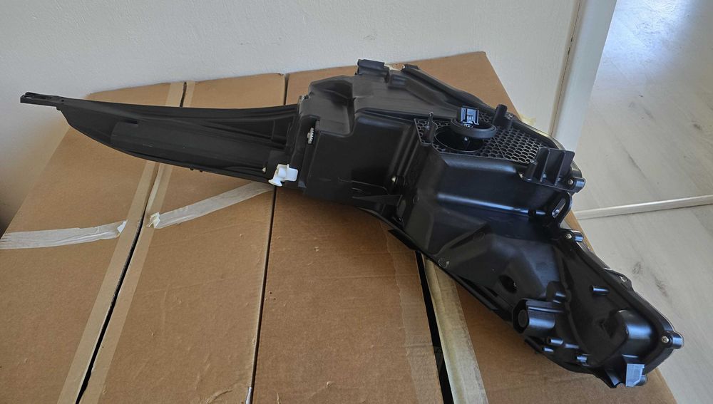 TOYOTA CH-R  LED 2018/23